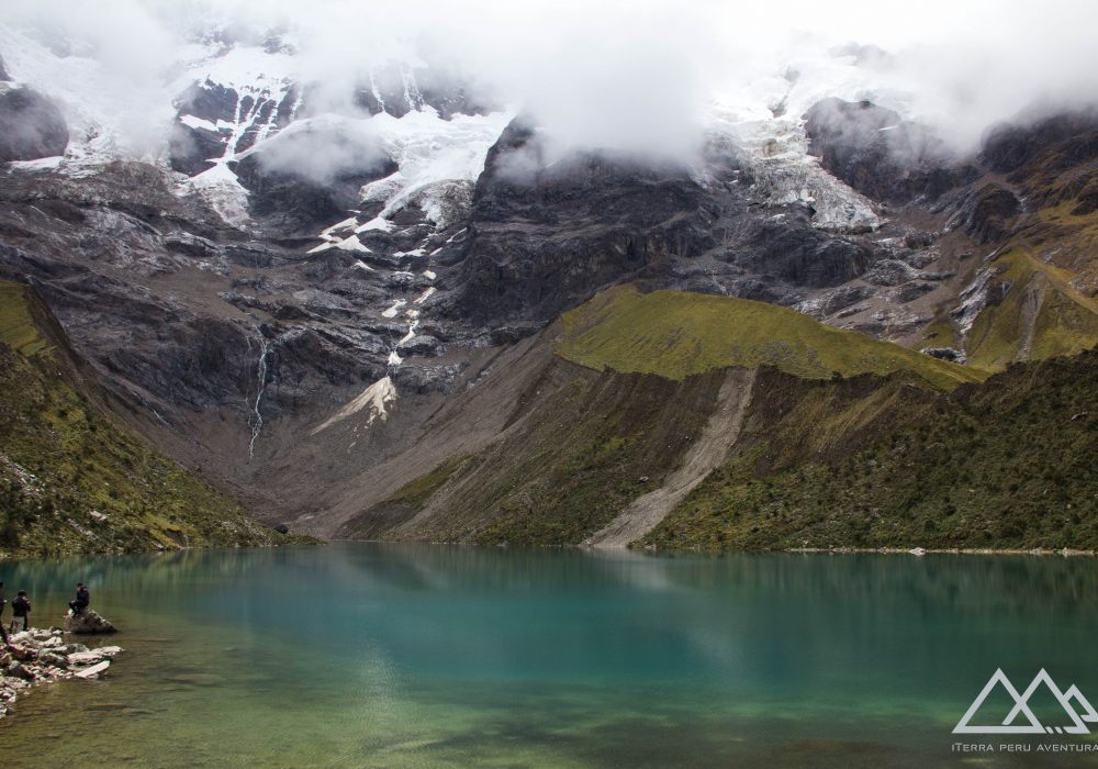 Caminhada ao lago Humantay: Um viagem perfeito de um dia em Cusco