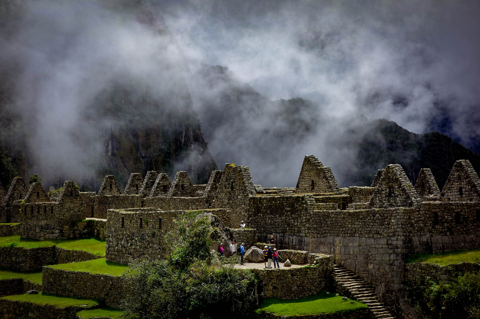Quantos visitantes por dia Machu Picchu receberá quando reabrir?