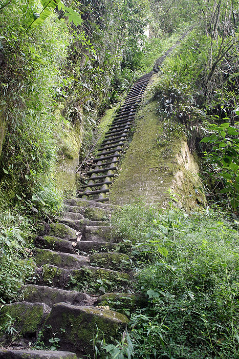 AGUAS CALIENTES