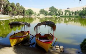 Tudo sobre o oásis de Huacachina no Peru 2023 e um dos poucos oásis que existem na América, o único da América do Sul, Huacachina é mágica, e podemos encontrá-la a poucas horas de Lima em nossa próxima visita ao Peru em 2023.