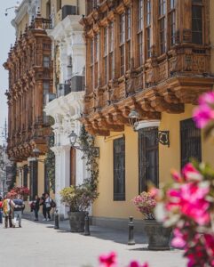 Cidades históricas do Peru para conhecer Lima 2025