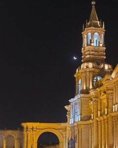 Arequipa e o Cânion do Colca: por que esse destino encanta os brasileiros 2026
