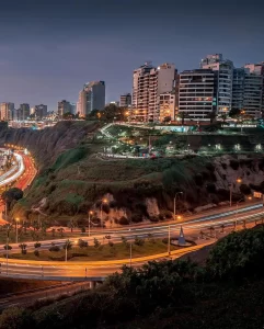 Lima: o encontro perfeito entre história, mar e gastronomia